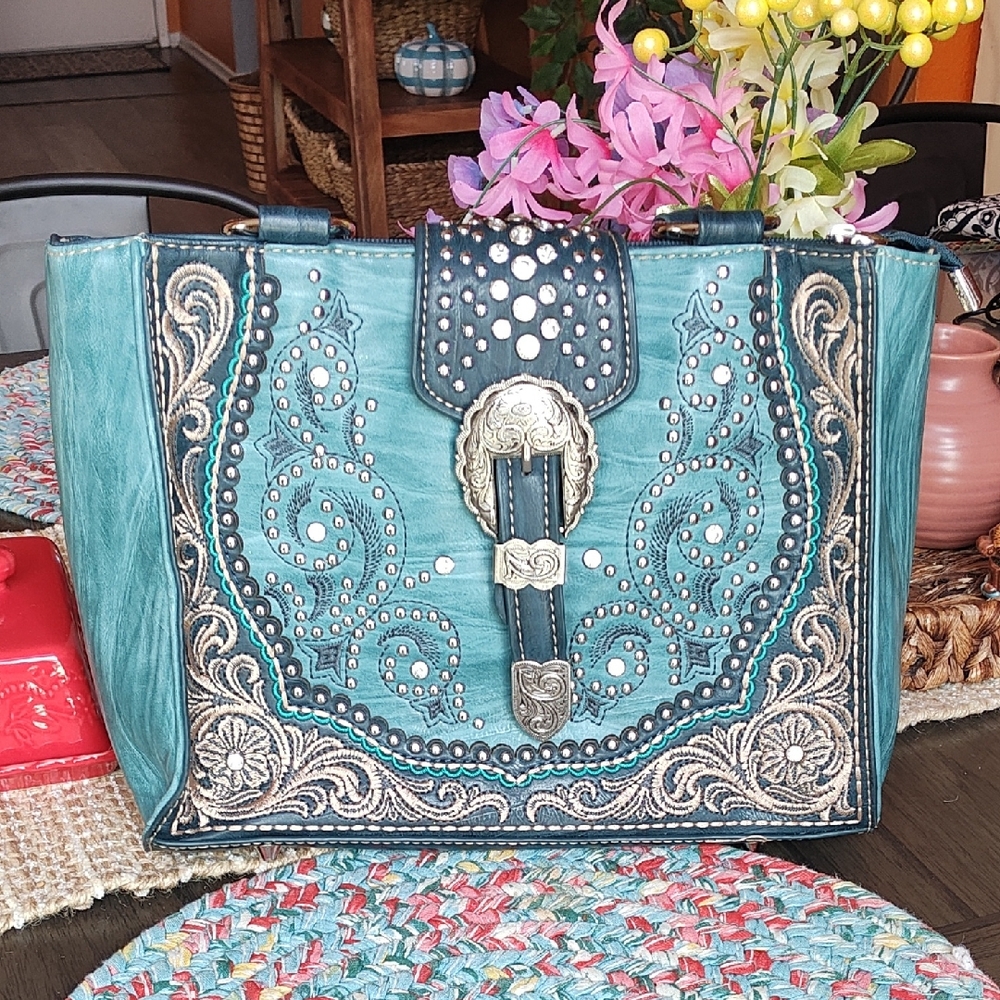 Montana West Embroidered Teal and Black Women's Bag